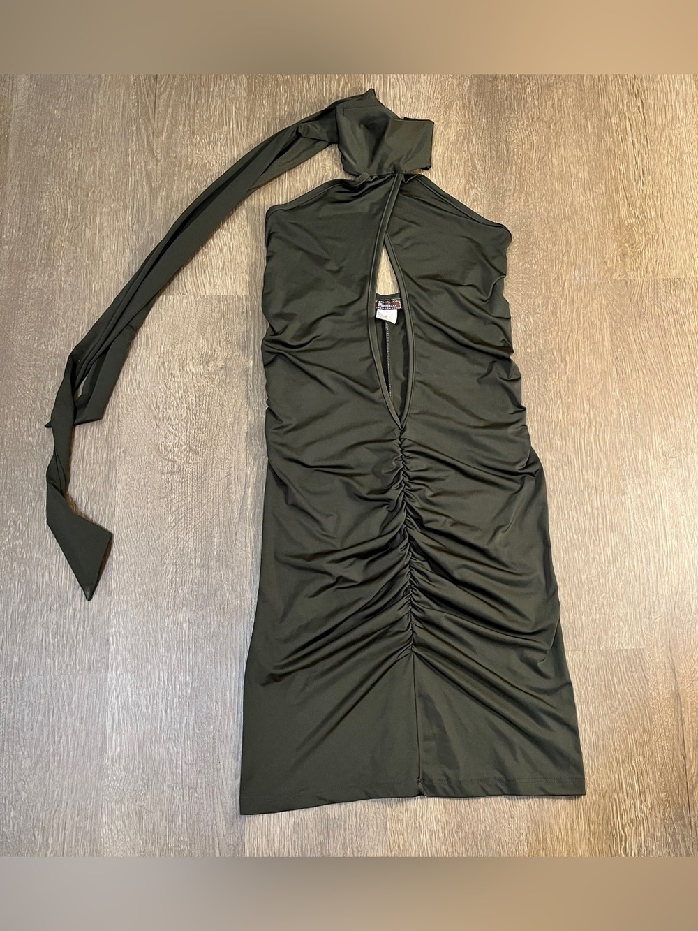 Poema U.S.A Olive Green Halter Ruched Keyhole Midi Dress (M)